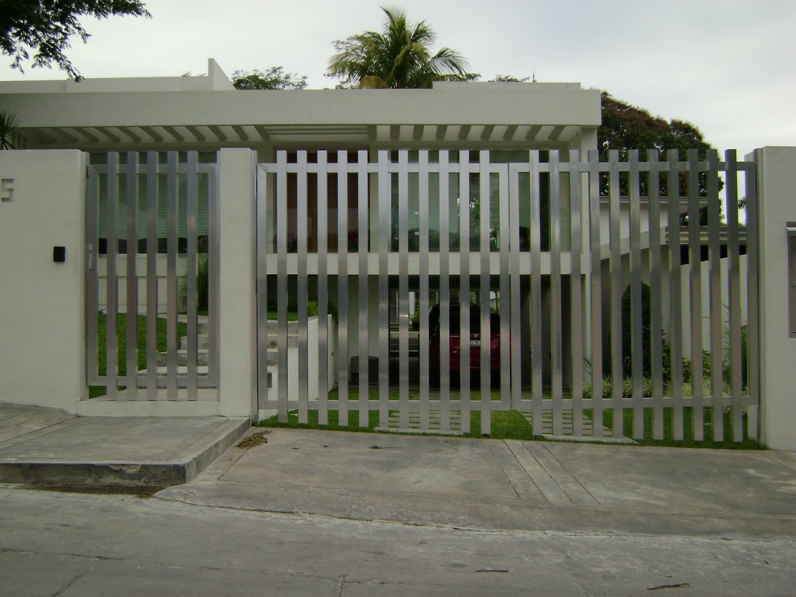 Technology & Doors: Puertas y portones