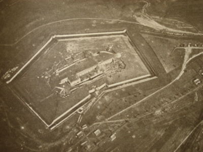 [Douaumont_before.jpg]