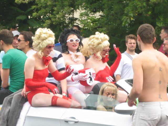 [IMG_1588.JPG]