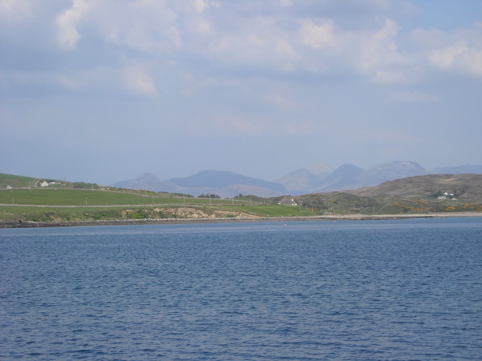 Trois mois pour découvrir l'Irlande! Suite du péripleInishbofin, une