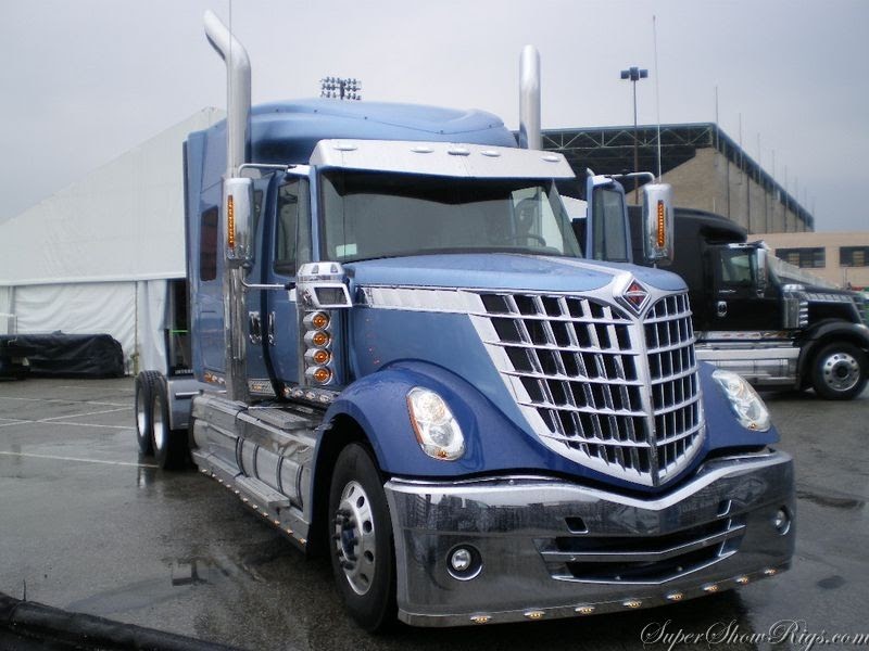 Q3: international lone star