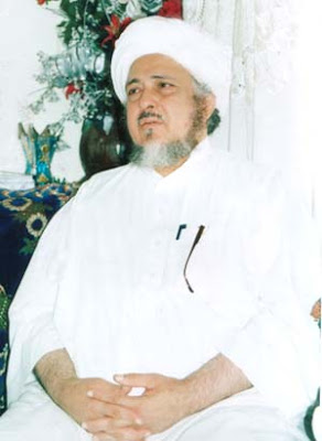 Kisah - Kisah Teladan: Abuya Assayyid Muhammad Bin Alwi 