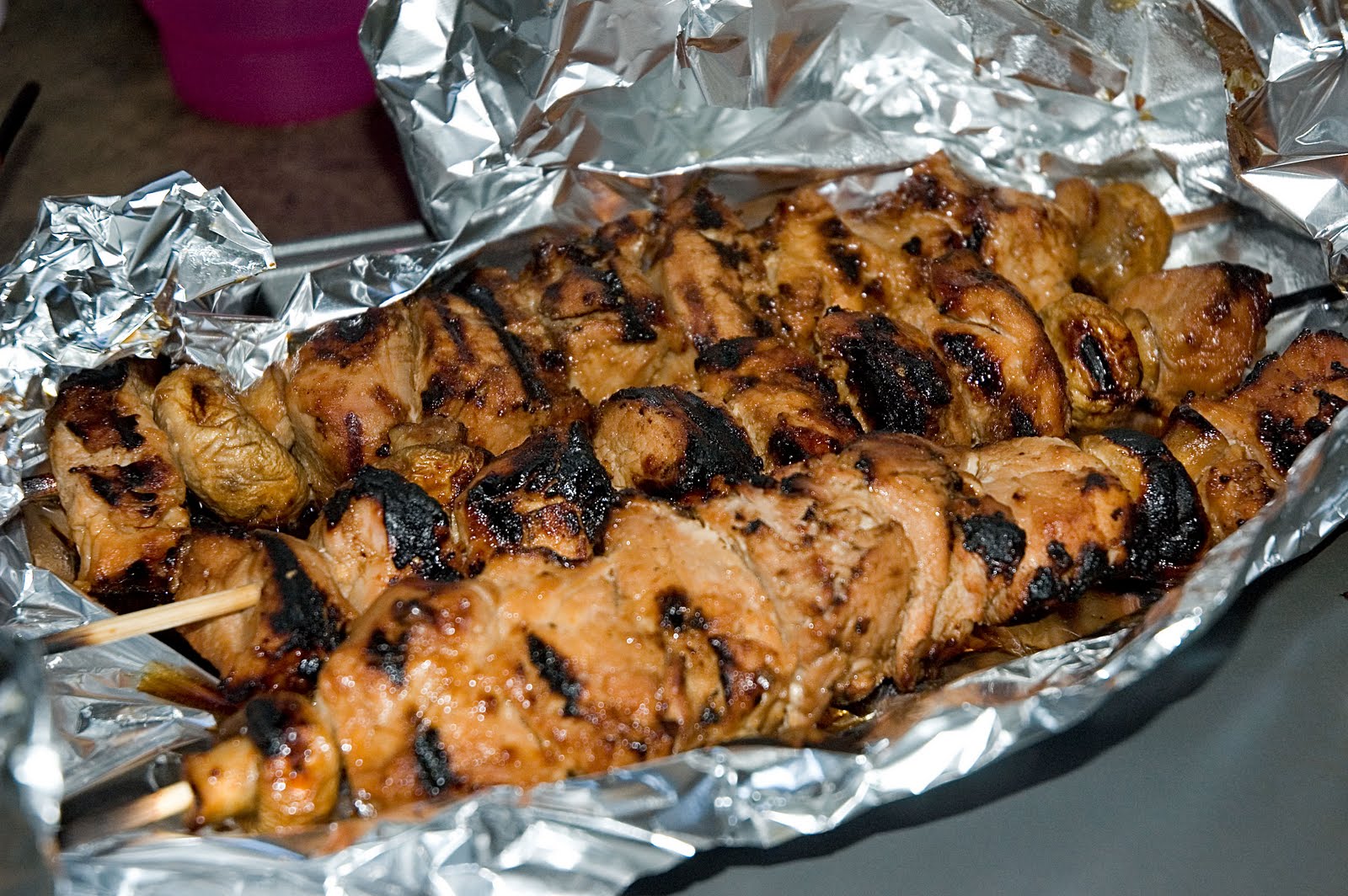 Brochettes de filet de porc à l'orientale Doumdoum se régale Brochettes de filet de porc à l'orientale Doumdoum se régale