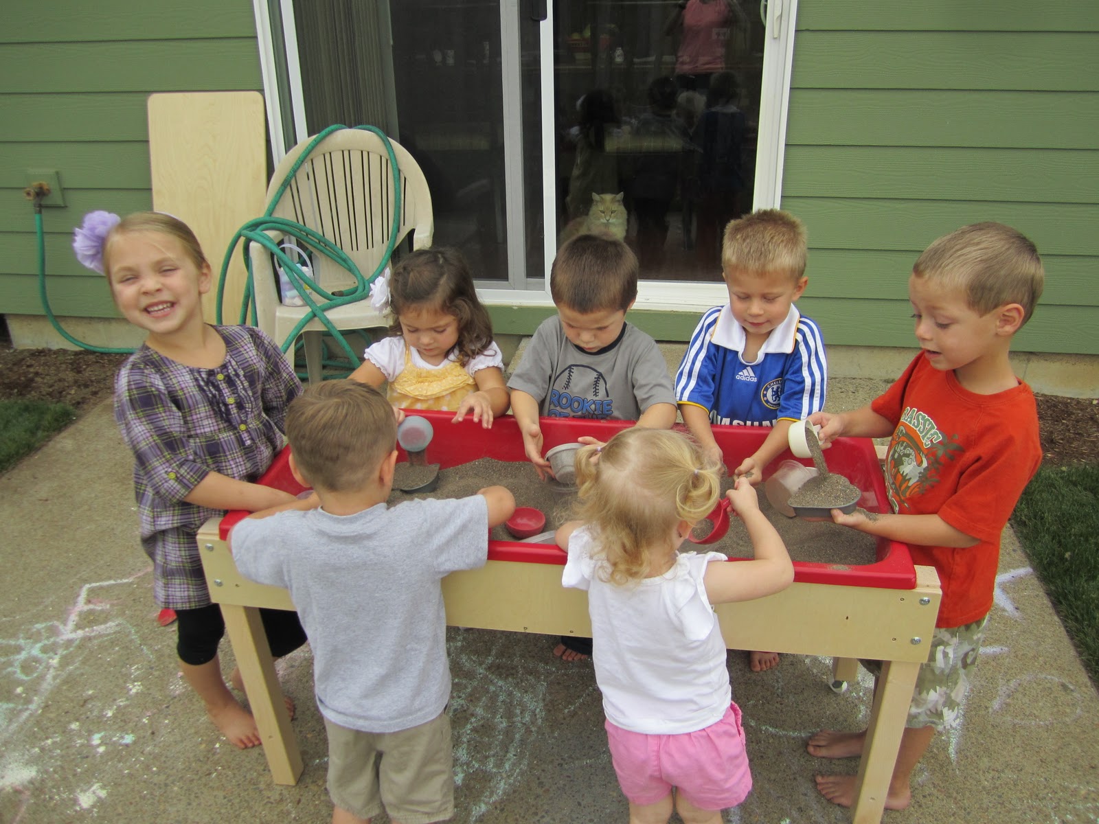 Lindsay's Little Owls Preschool: Sand and Water Table Fun