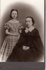 Georgine Didrichsen og Augusta Holmer ca.1860