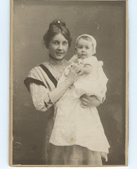Fanny Louise Ipsen med datteren Grethe 1907