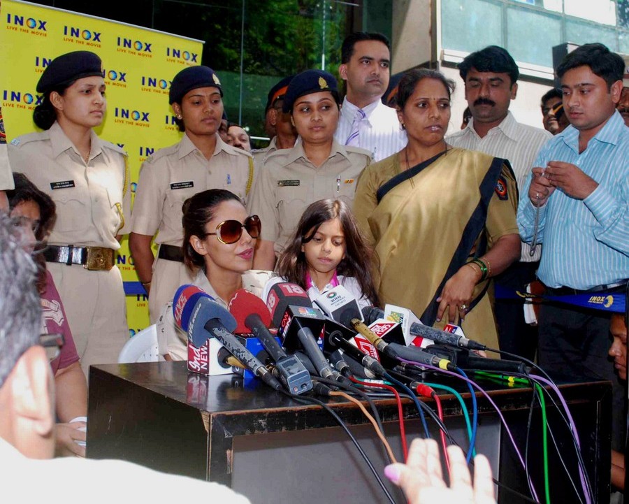 [15-02-2010-3049-1-4.jpg]