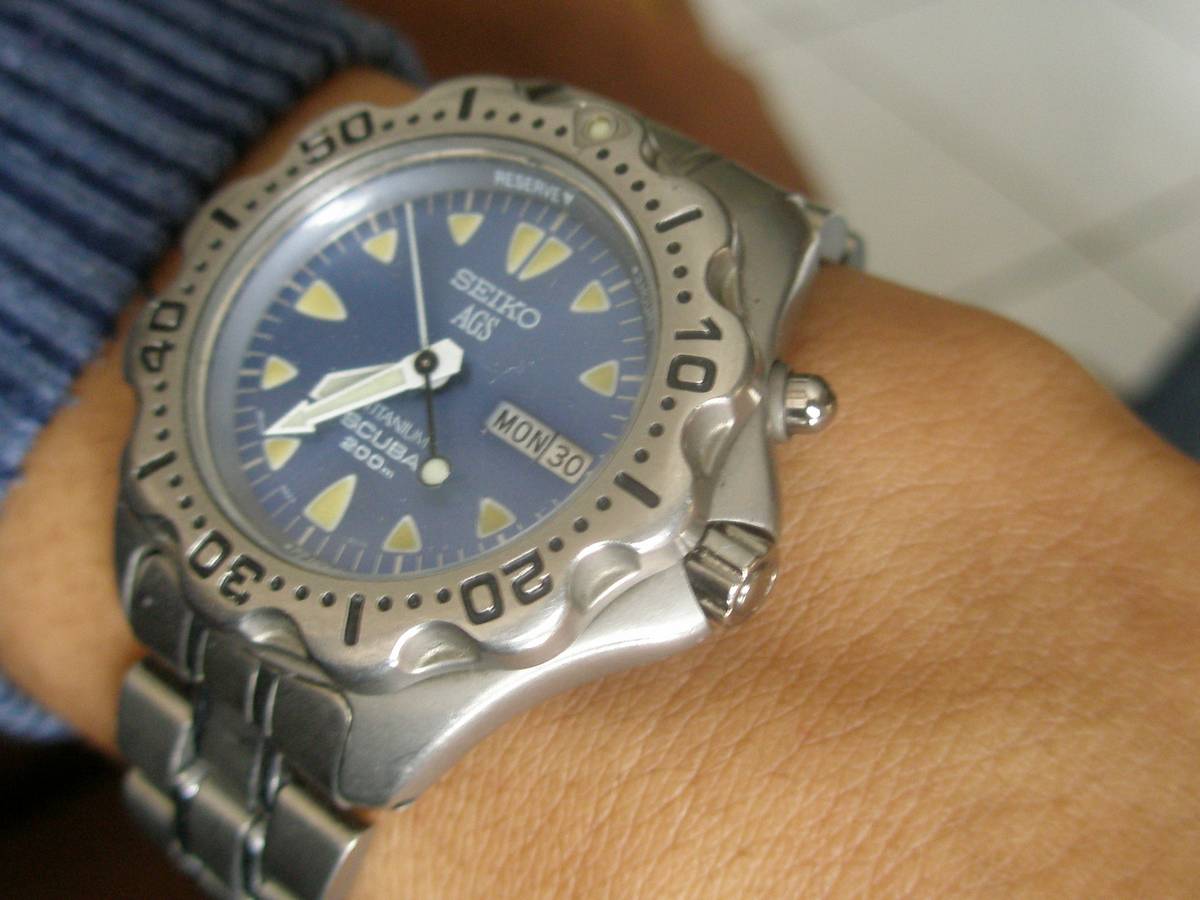 sale $ koleksi jam: Seiko AGS Scuba Diver's 200 Titanium