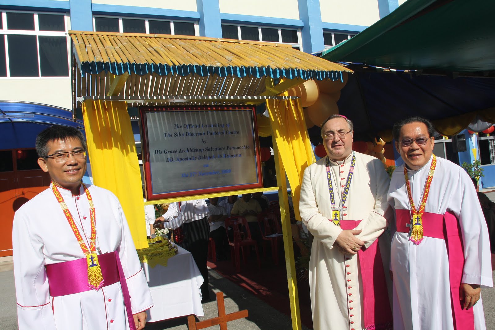 [Launching+of+Sibu+Diocesan+Pastoral+Centre+by+Apostalic+Delegate+Salvotore+Pennachio.JPG]