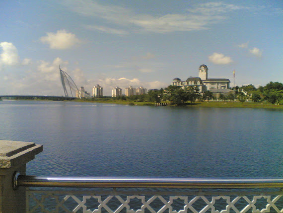 PUTRAJAYA LAKE