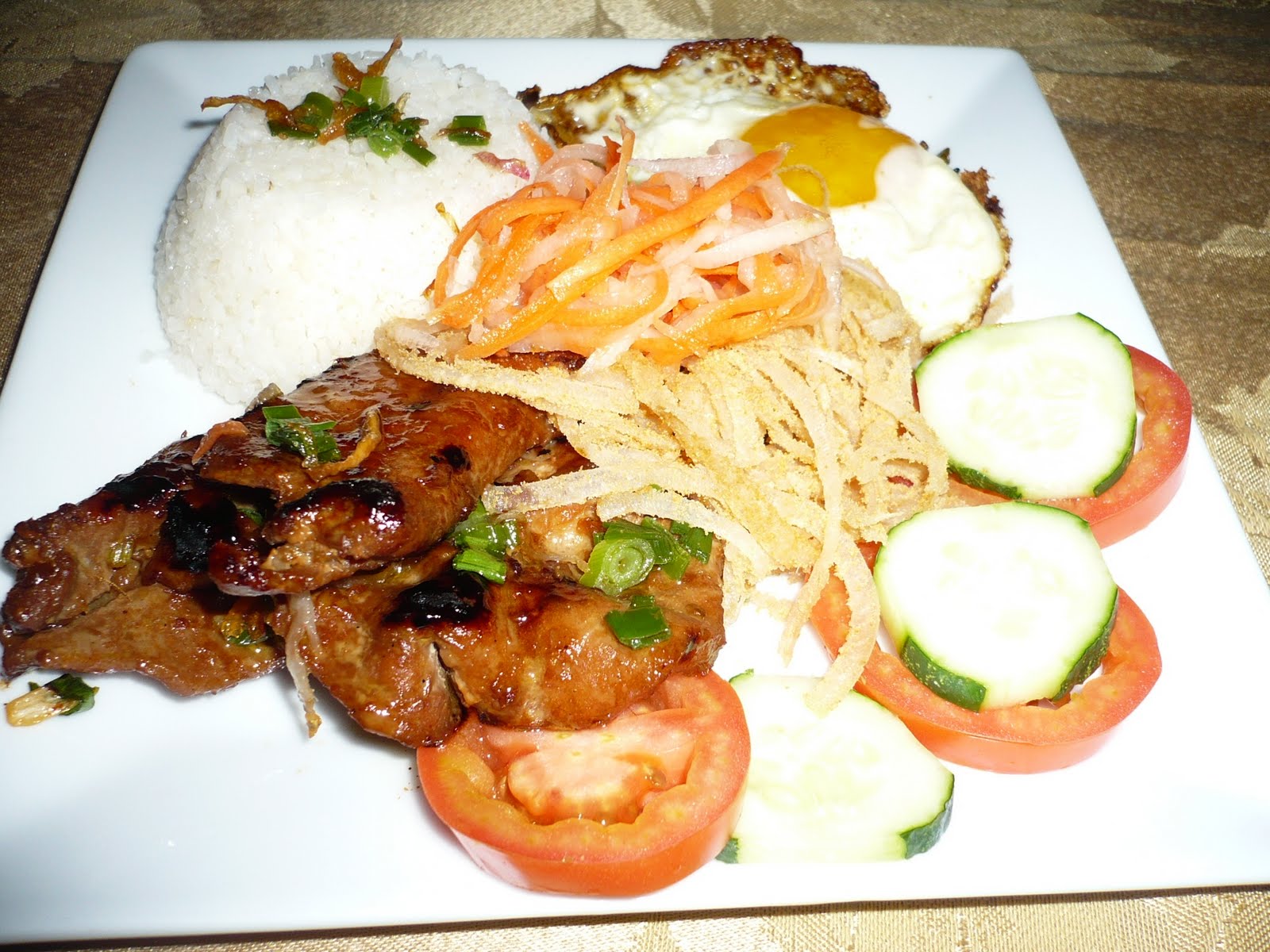 TrucVyZoe's Zone Vietnamese Broken Rice with Grilled Pork and