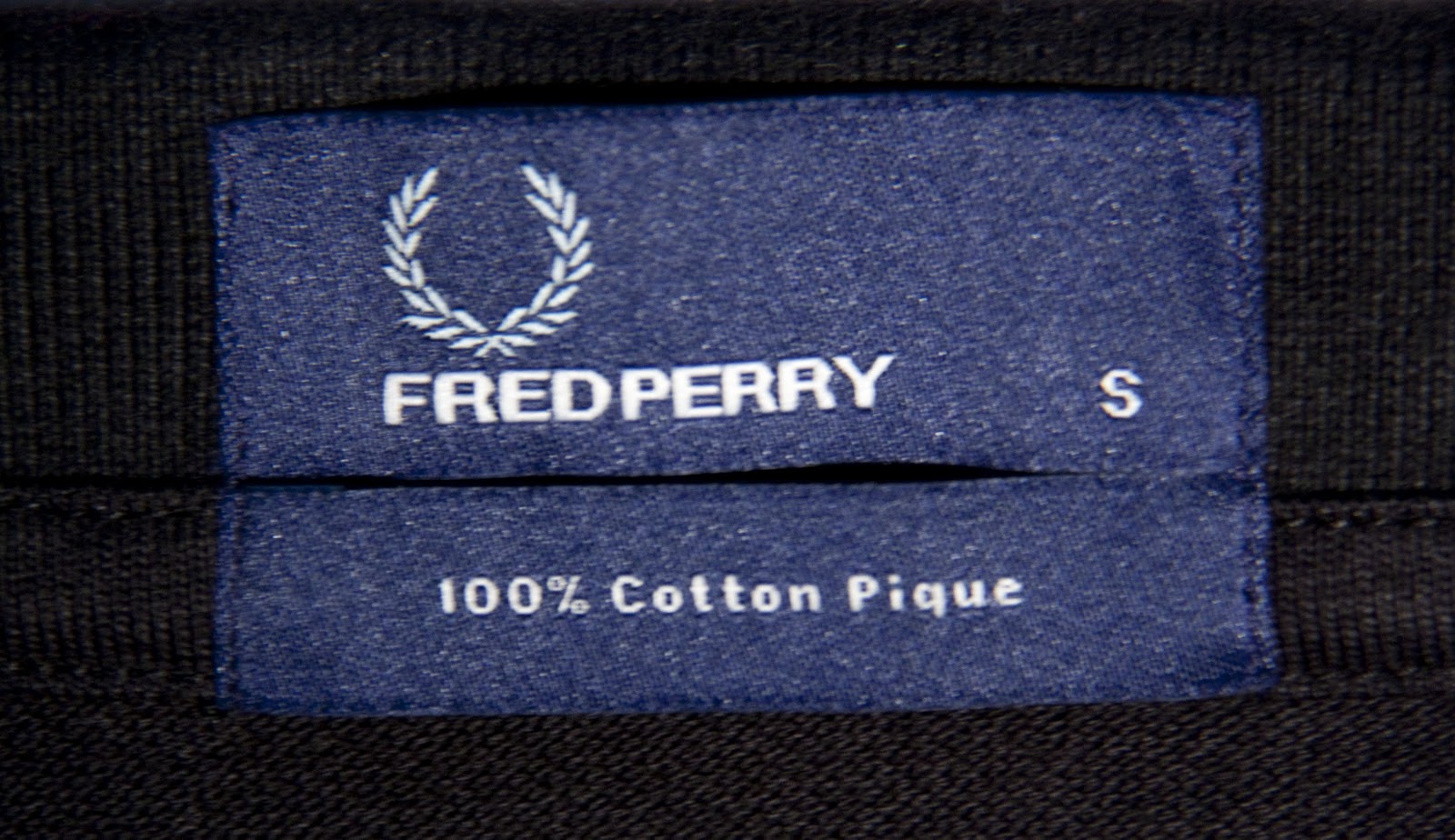 MES MODES: 100 % Authentic Fred Perry Polo Tee