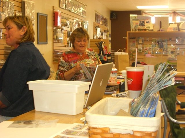 [Copy+of+CIMG0528.JPG]