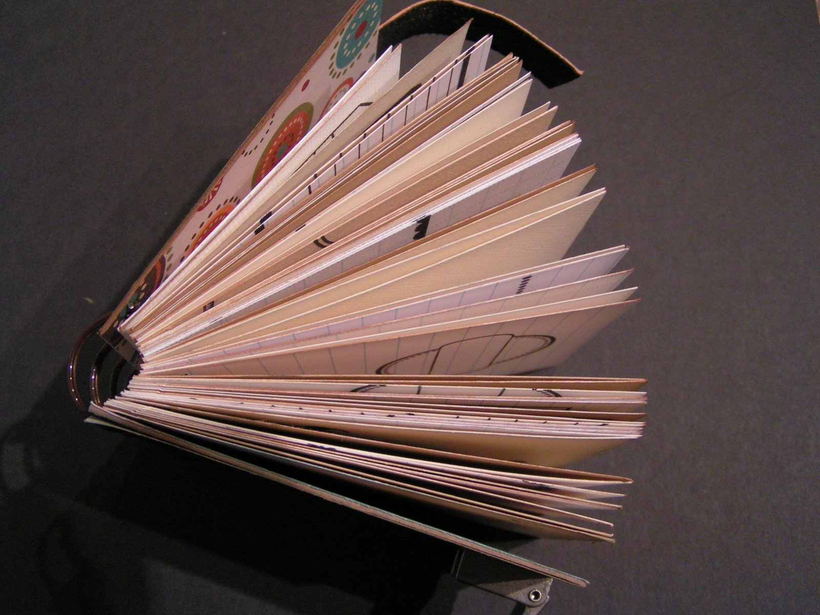 [Feb+2009+-+Journaling+Spots+Mini+Book+(4).JPG]