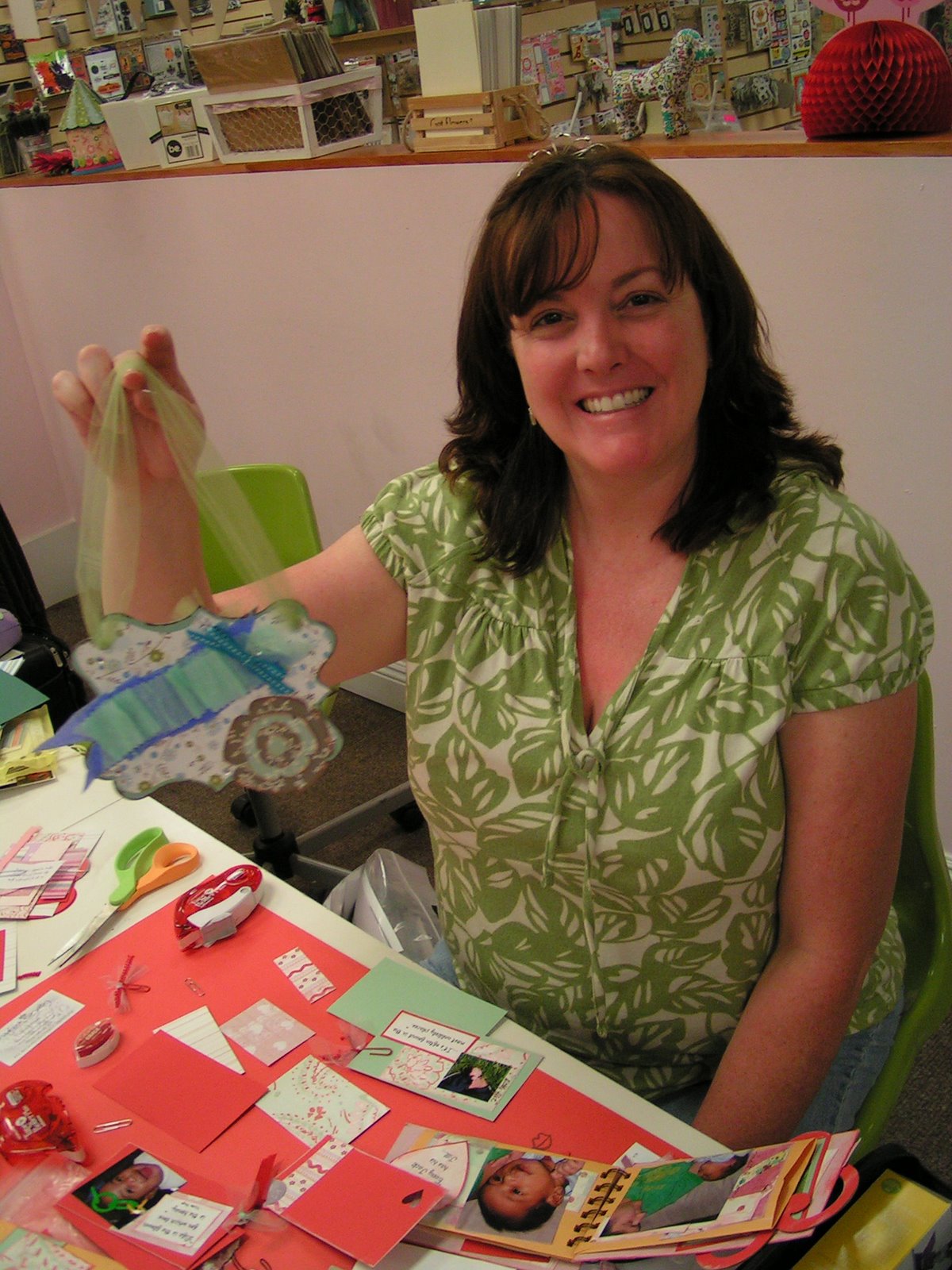 [3-27-09+Crop+At+Pink+035.JPG]