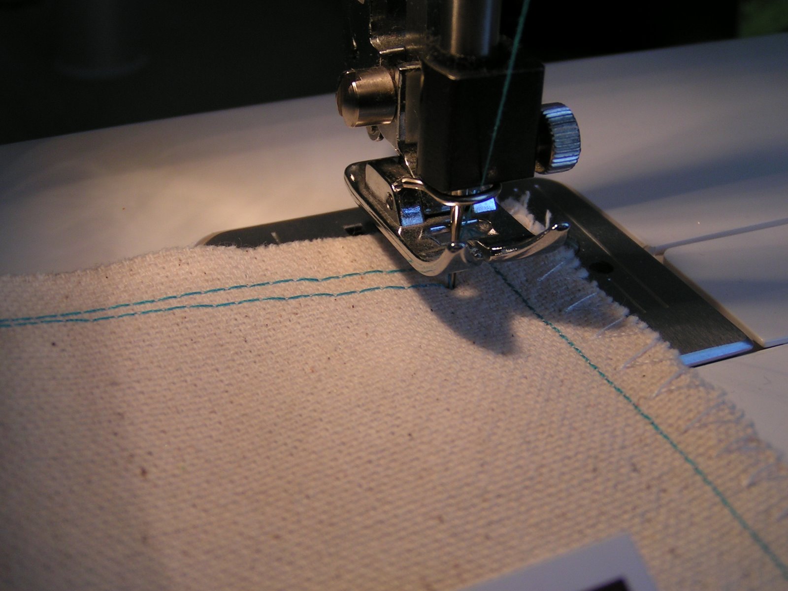 [4-18-09+Scrappy+Stuff+042.JPG]