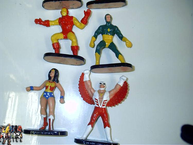 [gulliverfixos24.jpg]