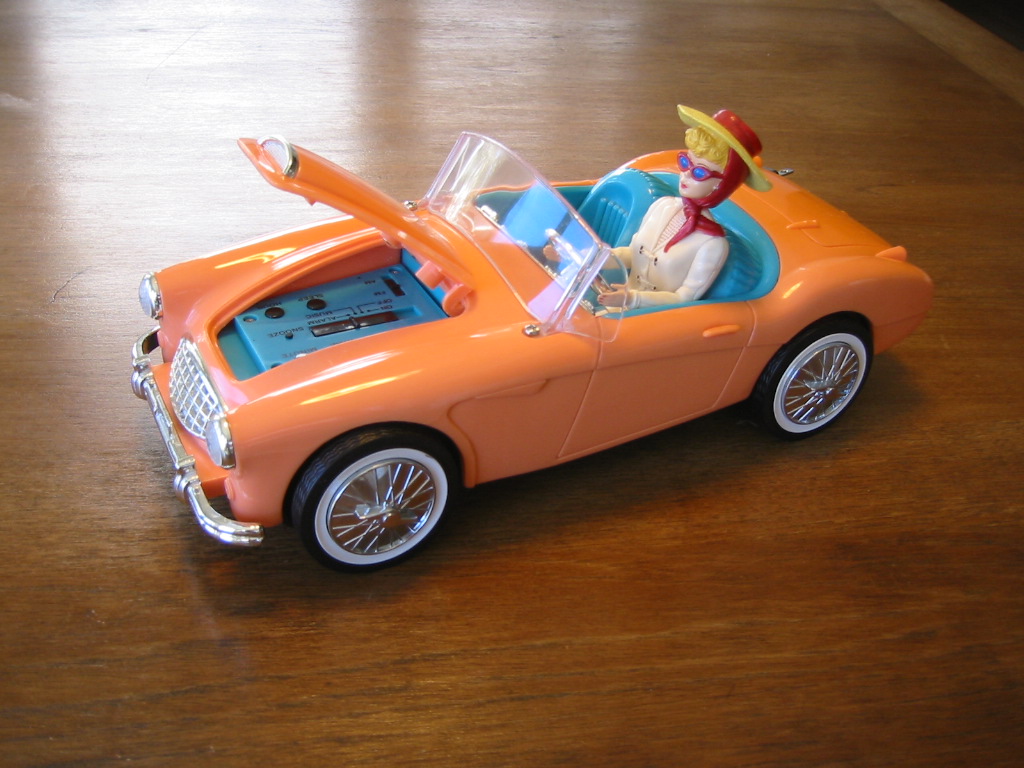sliced pineapple: barbie's car clock radio-cl1962 replica austin healey convertible