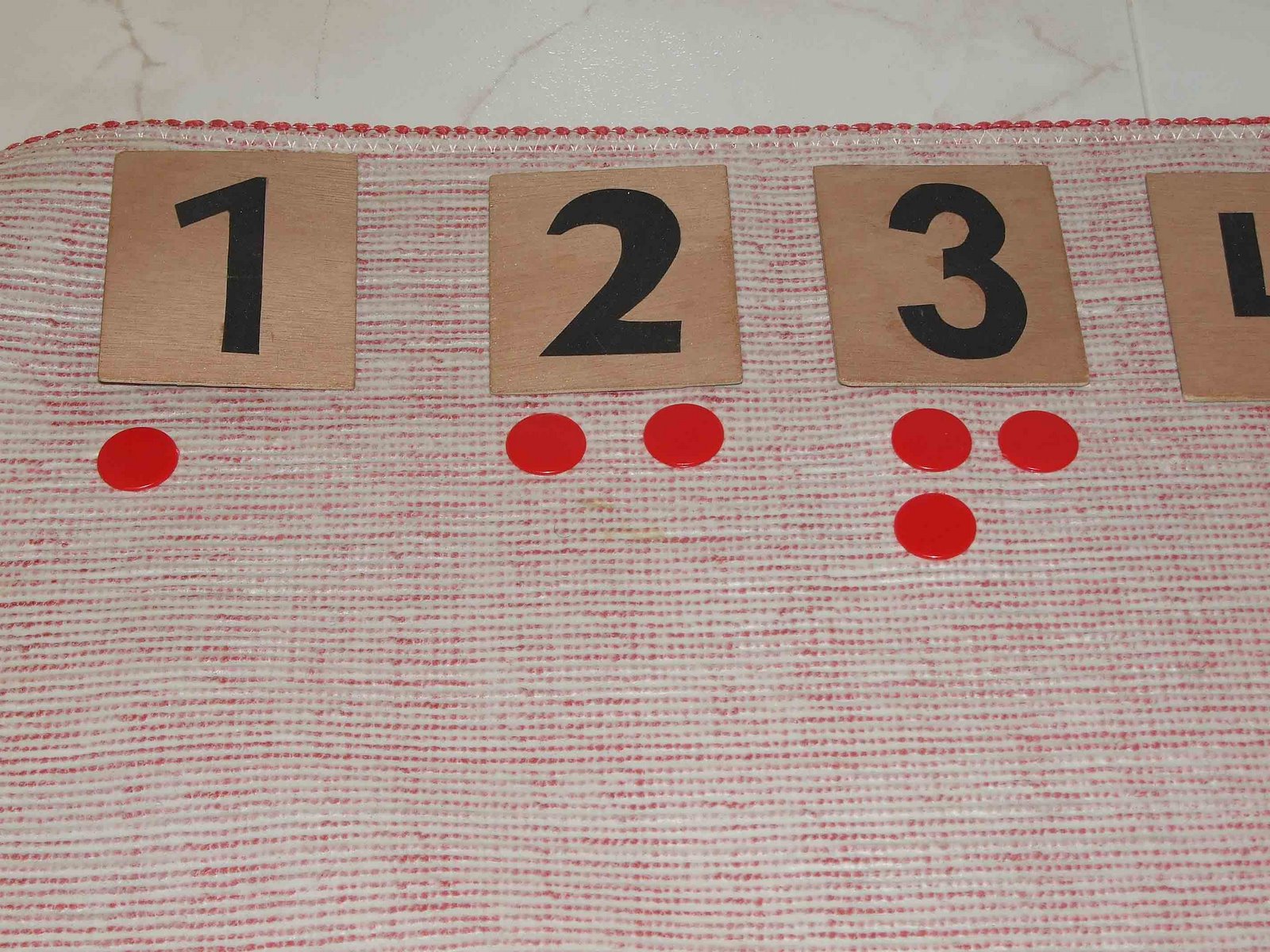 [pares-reducido.jpg]