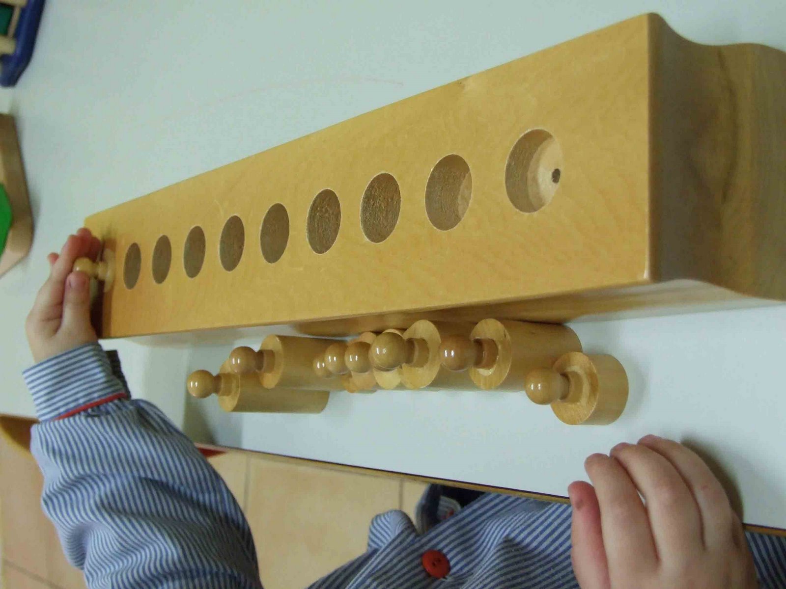 [knobless-cilinder-red.jpg]