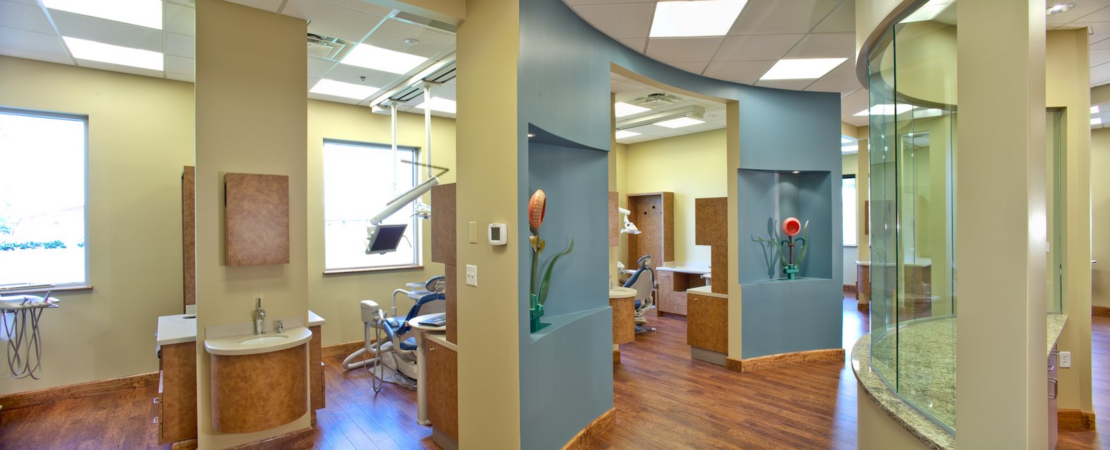 [Dr.+Harr+Office+Interior-5.jpg]