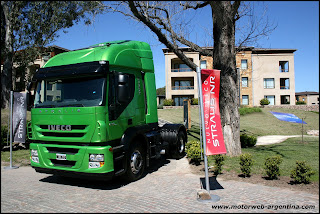 IVECO Argentina presentó su nueva gama de camiones pesados Stralis NR , es un producto nacional que se desarrolló en gran parte en la provincia de Córdoba, la única fábrica de camiones con centro de investigación del país