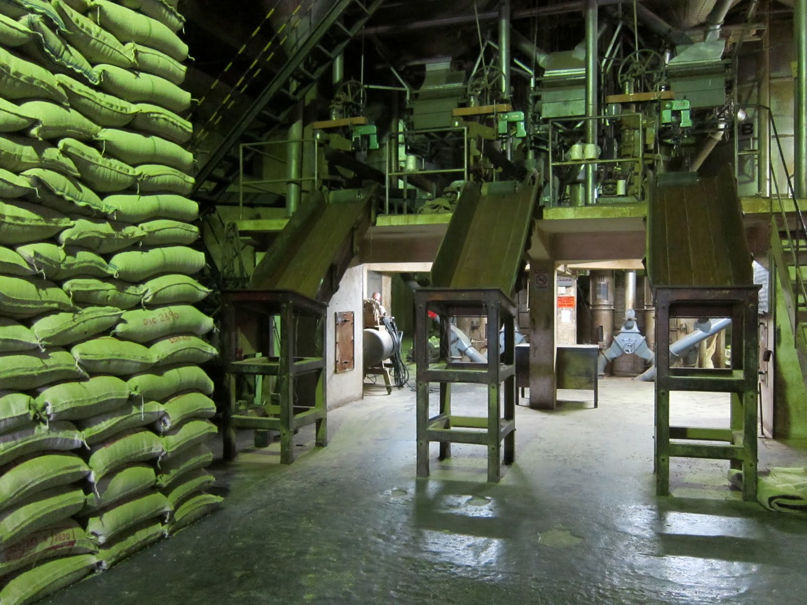 SUN AMIGO 2010 The myth of coffee in warehouse Dinamo