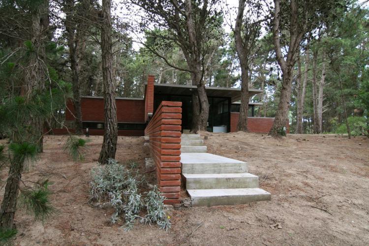 Casa de Ladrillos - BAK Arquitectos - Tecno Haus