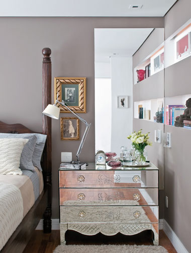 Quero decorar meu quarto de casal com espelho na cabeceira. Blog Achados de Decoração Quero decorar meu quarto de casal com espelho na cabeceira. Blog Achados de Decoração