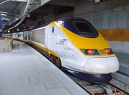 Eurostar-london-paris-train.jpg