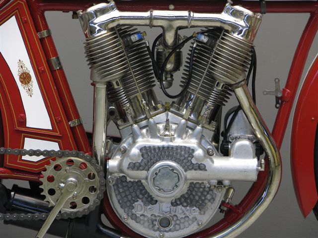 V Twin поперечный
