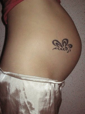 30 weeks pregnant. Pregnant womans 30 weeks
