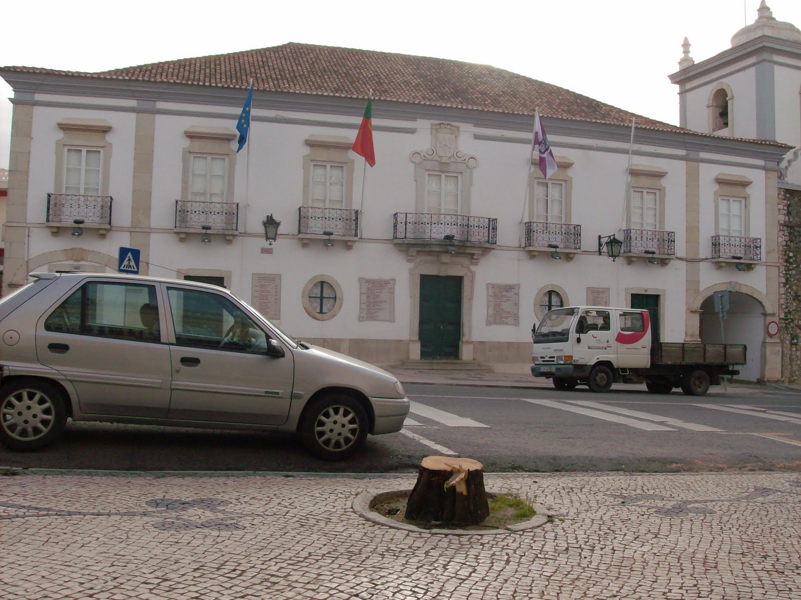 Movimento Apartid rio Da Cidade De Loul Exposi o Sobre O Abate De 