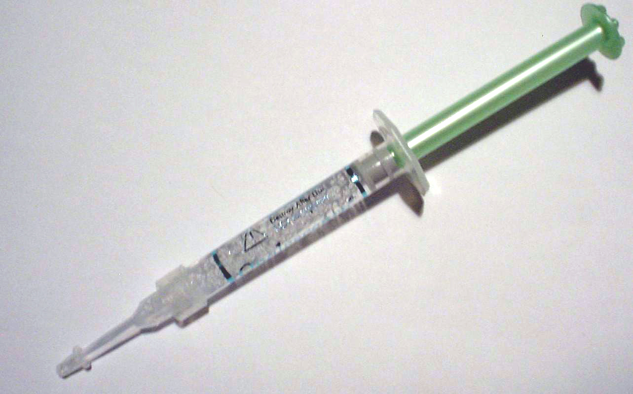 [Syringe.JPG]