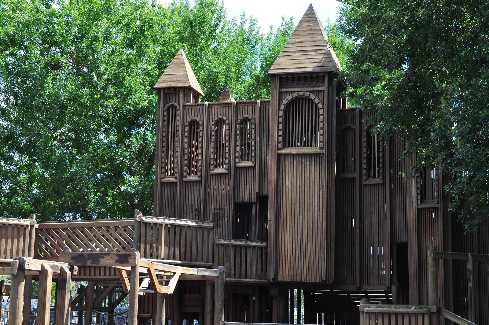 childrens wooden castle
