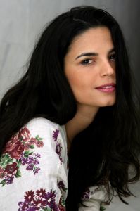 [emmanuele+araujo.jpg]