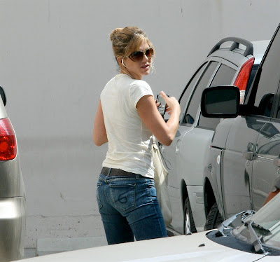 Celebrity Butts: November 2009