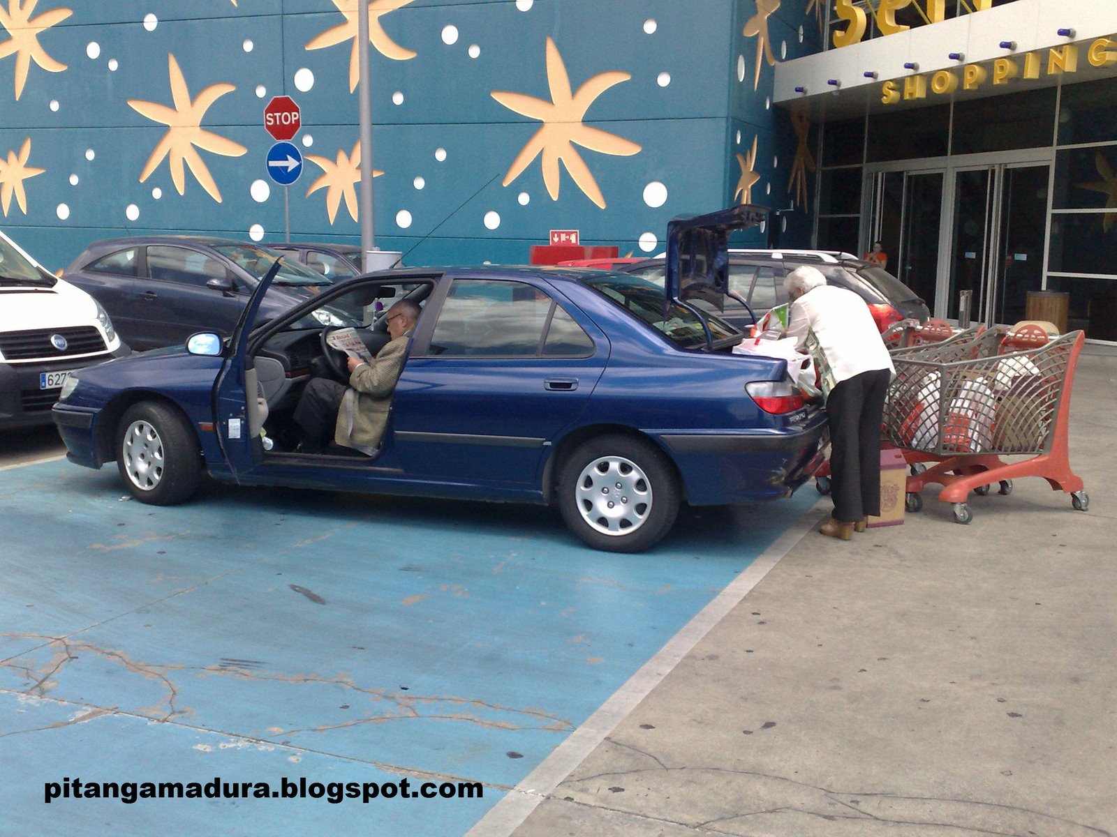 [super+machista.jpg]