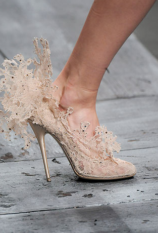 gipetto diaries: THE PERFECT WEDDING SHOES- VALENTINO
