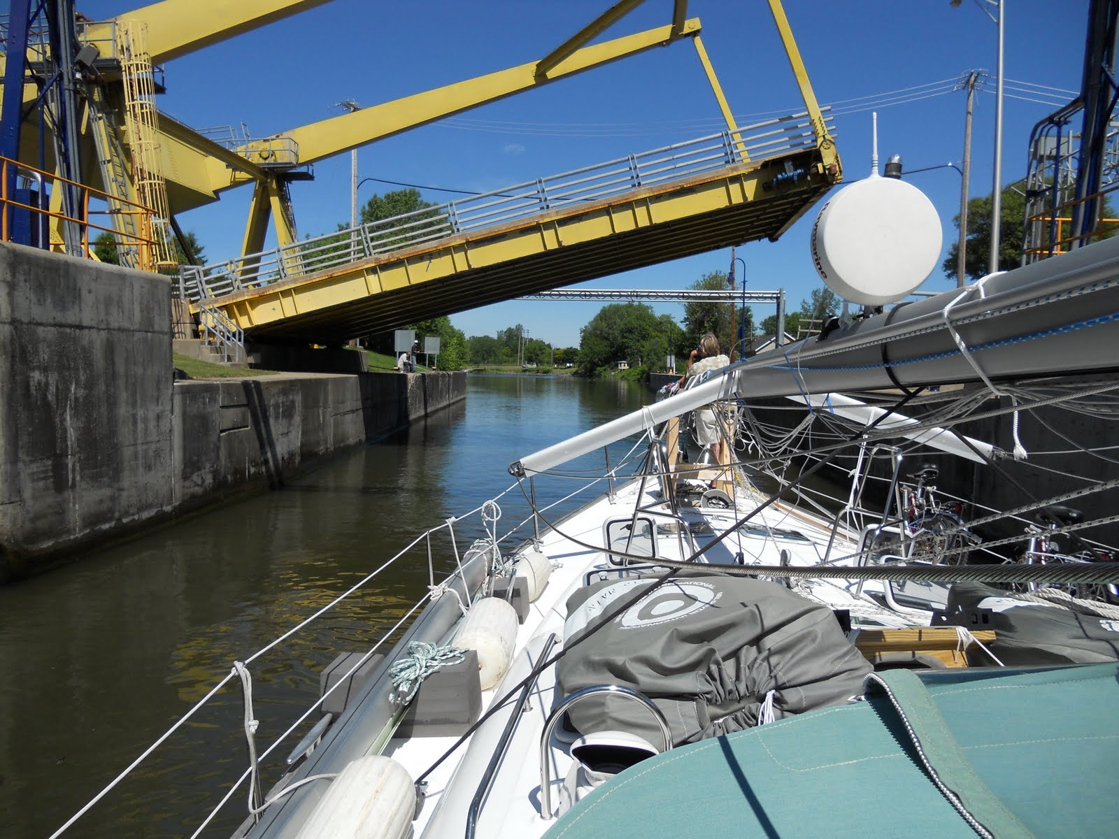 Cruising to the Great Lakes Utica to Oswego, New York