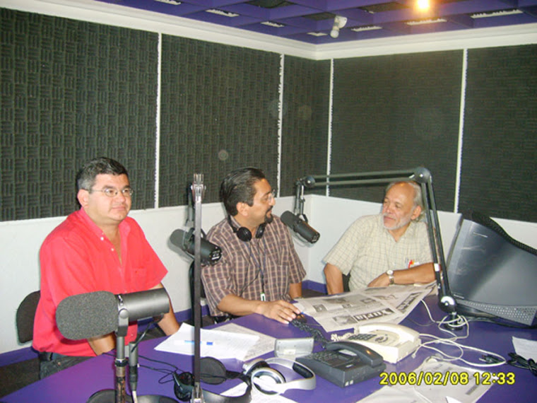 En el programa radiofónico Palabra Libre"