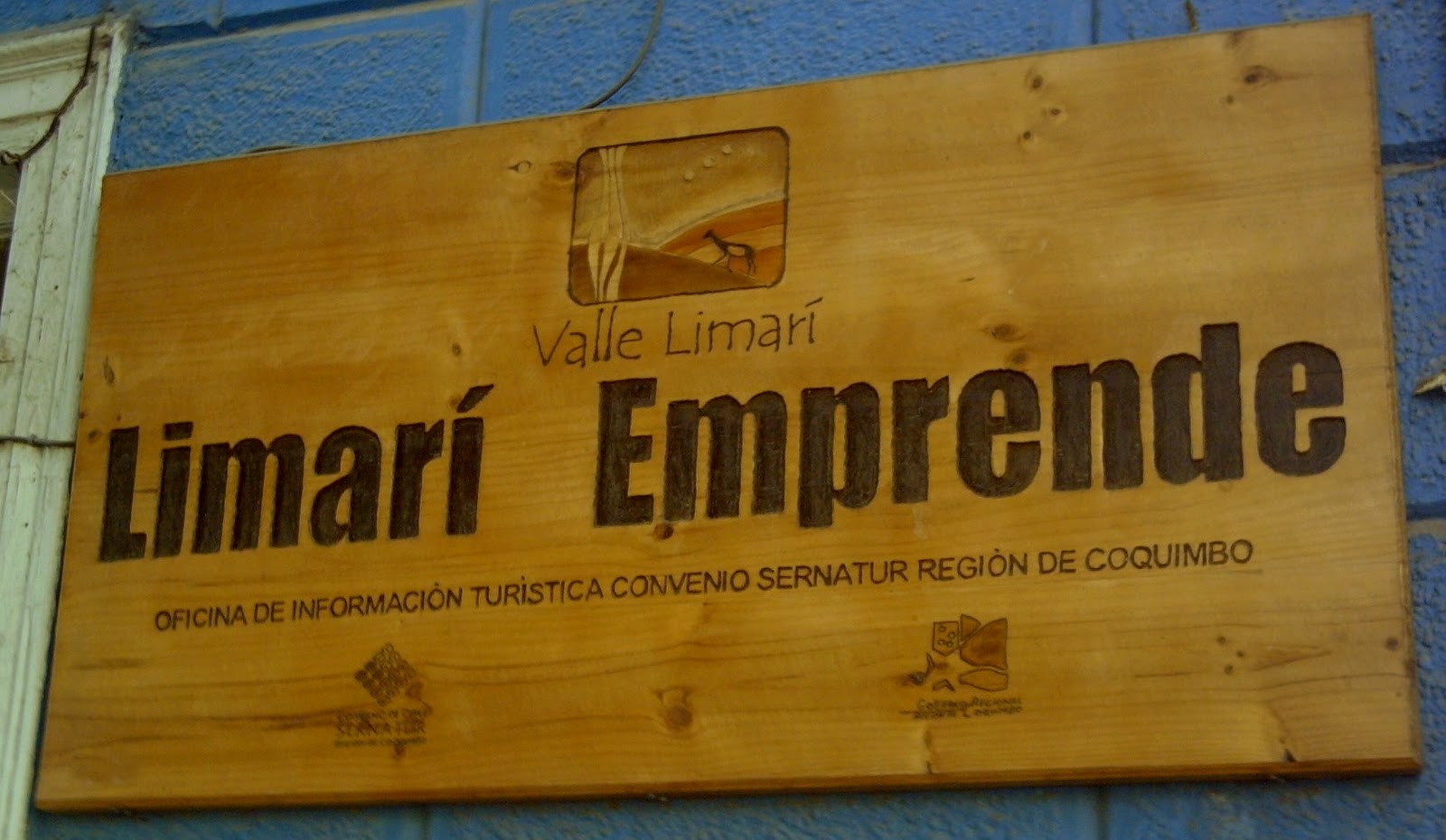 planeta-aserrín: Publicidad en Madera
