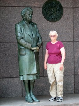 [Eleanor_Roosevelt.jpg]
