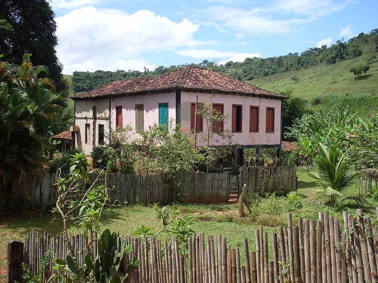 CRISTIANO COUTO Fazenda Vovó Zizinha São Pedro Dos Ferros MG CRISTIANO COUTO Fazenda Vovó Zizinha São Pedro Dos Ferros MG