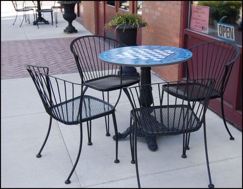 [outdoor+tables.jpg]