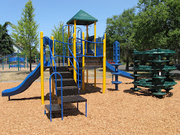 NEW PLAYSTRUCTURE INSTALLED 2009