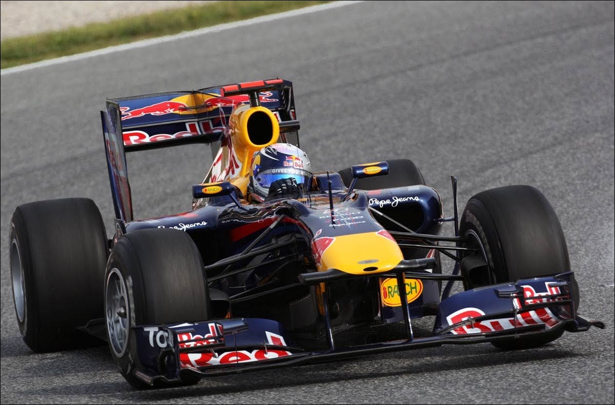 2010 SPAIN GP: FRIDAY IN HI RES PICTURES - FORMULA 1