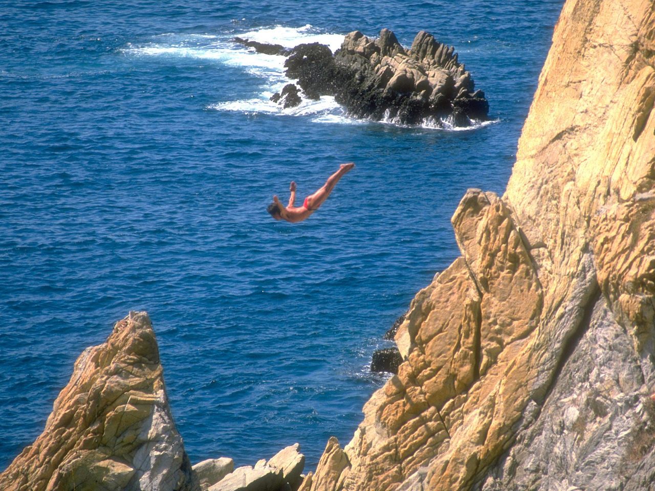 La Quebrada místo adrenalinu na jihozápadním pobřeží Mexika