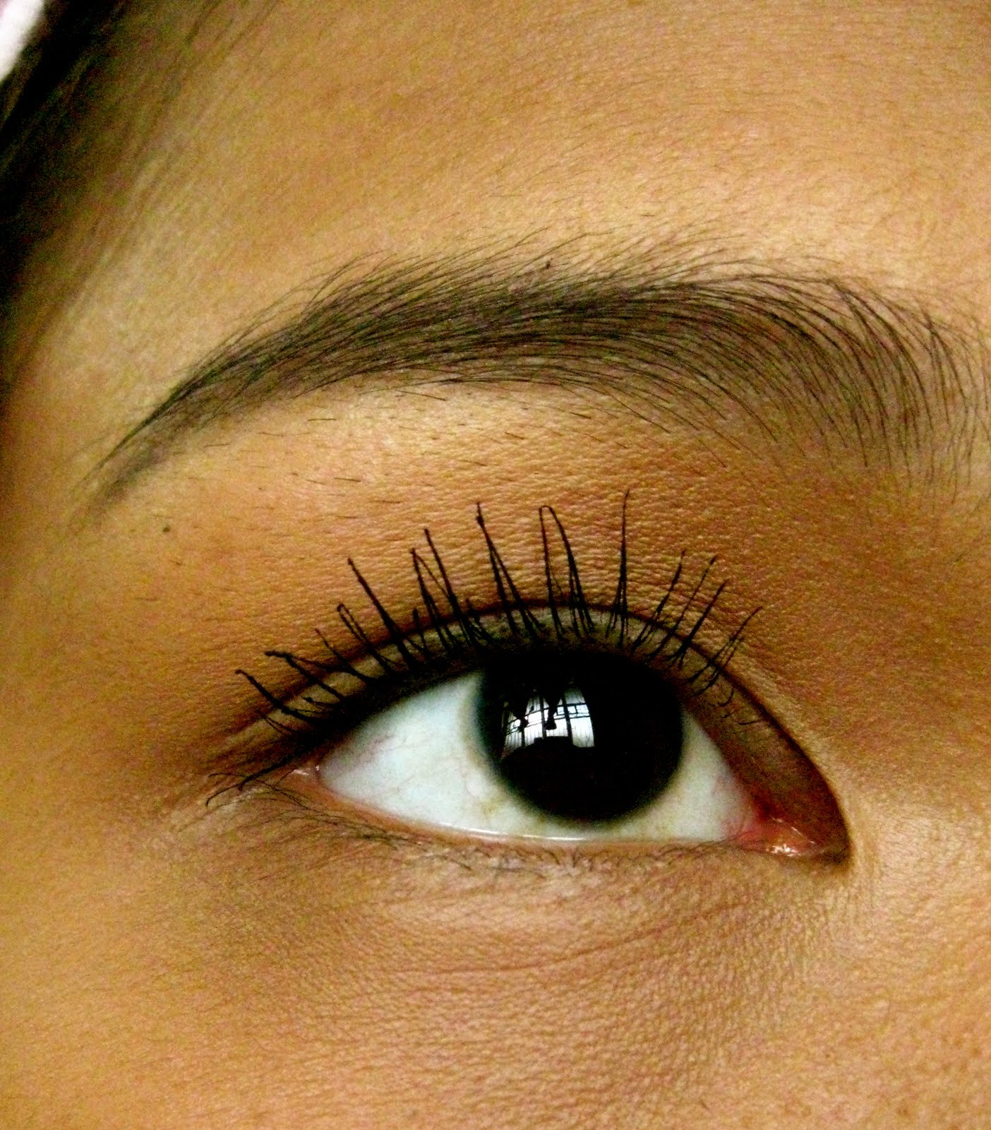 PRODUCT SPOTLIGHT MAYBELLINE CAT EYES+HELLO KITTY MASCARA