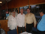 Jorge Gastón, el Comisionado Javier Souto, J.C. León y Lester Avilés